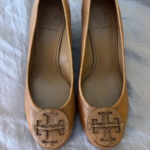 Tory Burch platforms